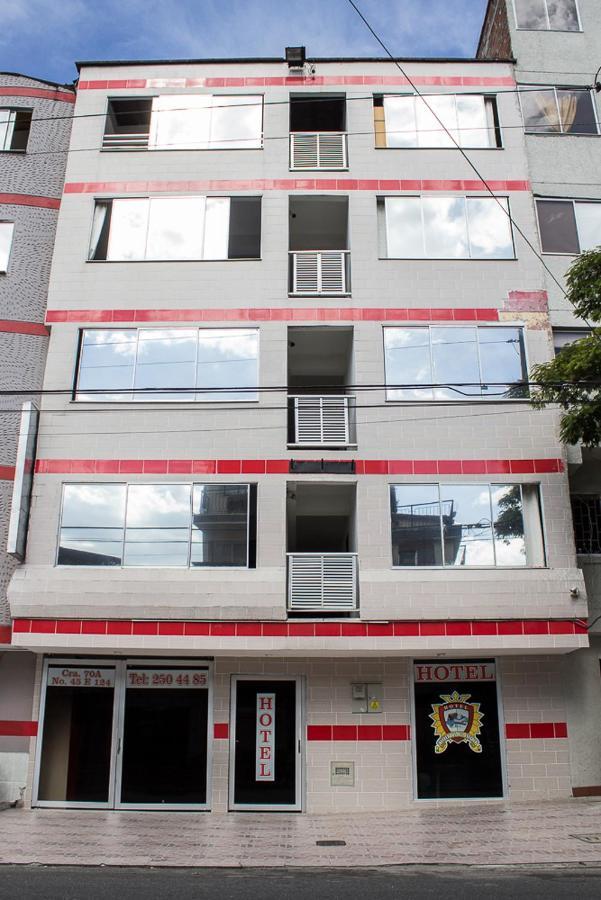 Hotel Recuerdos Del Estadio Medellín Esterno foto